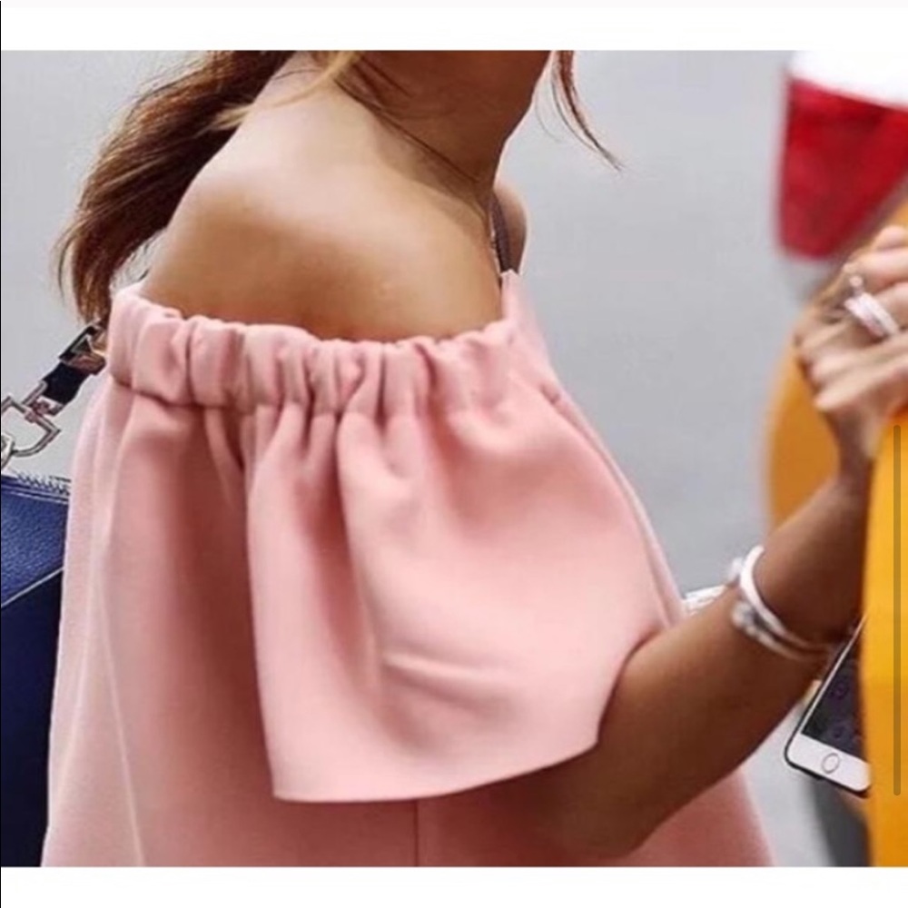 TOPSHOP pink off the shoulder blouse 💕